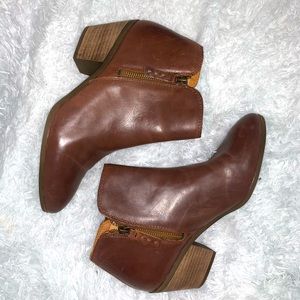 Frye Judith dark brown leather booties 9&9.5 NWOB